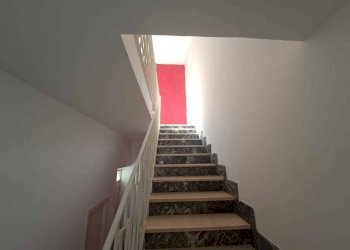 15 Scala.jpeg - Villa Viale Kennedy, Guardea - foto 17