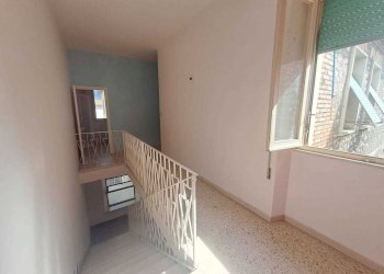 16 Scala.jpeg - Villa Viale Kennedy, Guardea - foto 18