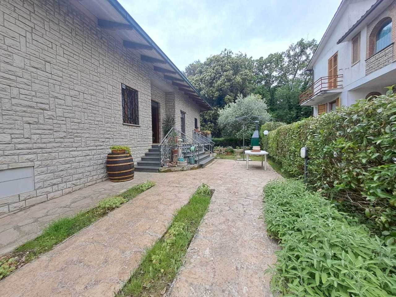 1 Entrata.jpeg - Villa Via Giacomo Puccini, Giove - foto 2