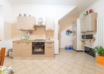 6.jpg - Bilocale Via III Novembre 69, Mentana - foto 3