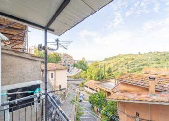 22.jpg - Bilocale Via III Novembre 69, Mentana - foto 25