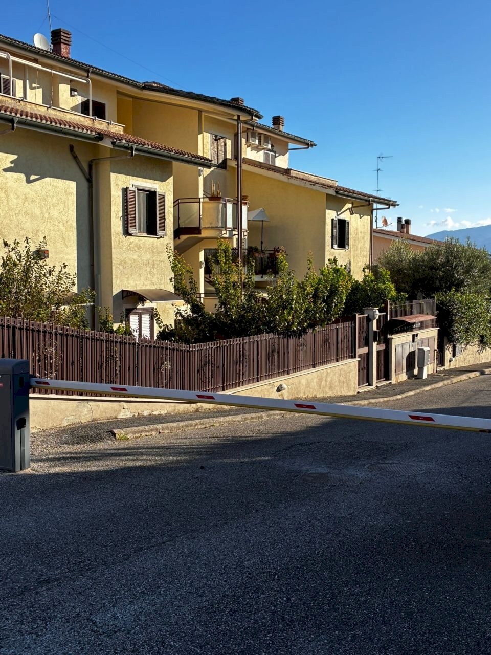 Immagine WhatsApp 2025-10-02 ore 15.57.27_8b6bd587 - Box Mentana - foto 2