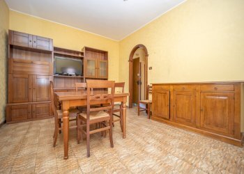 46.jpg - Trilocale Piazza della Repubblica, Mentana - foto 1