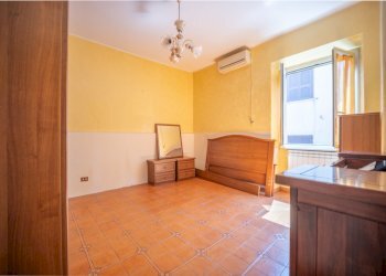 10.jpg - Trilocale Piazza della Repubblica, Mentana - foto 11