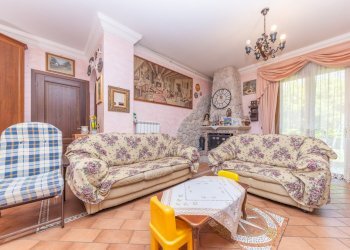 96.jpg - Villa Mentana - foto 16