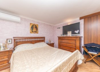 74.jpg - Villa Mentana - foto 28