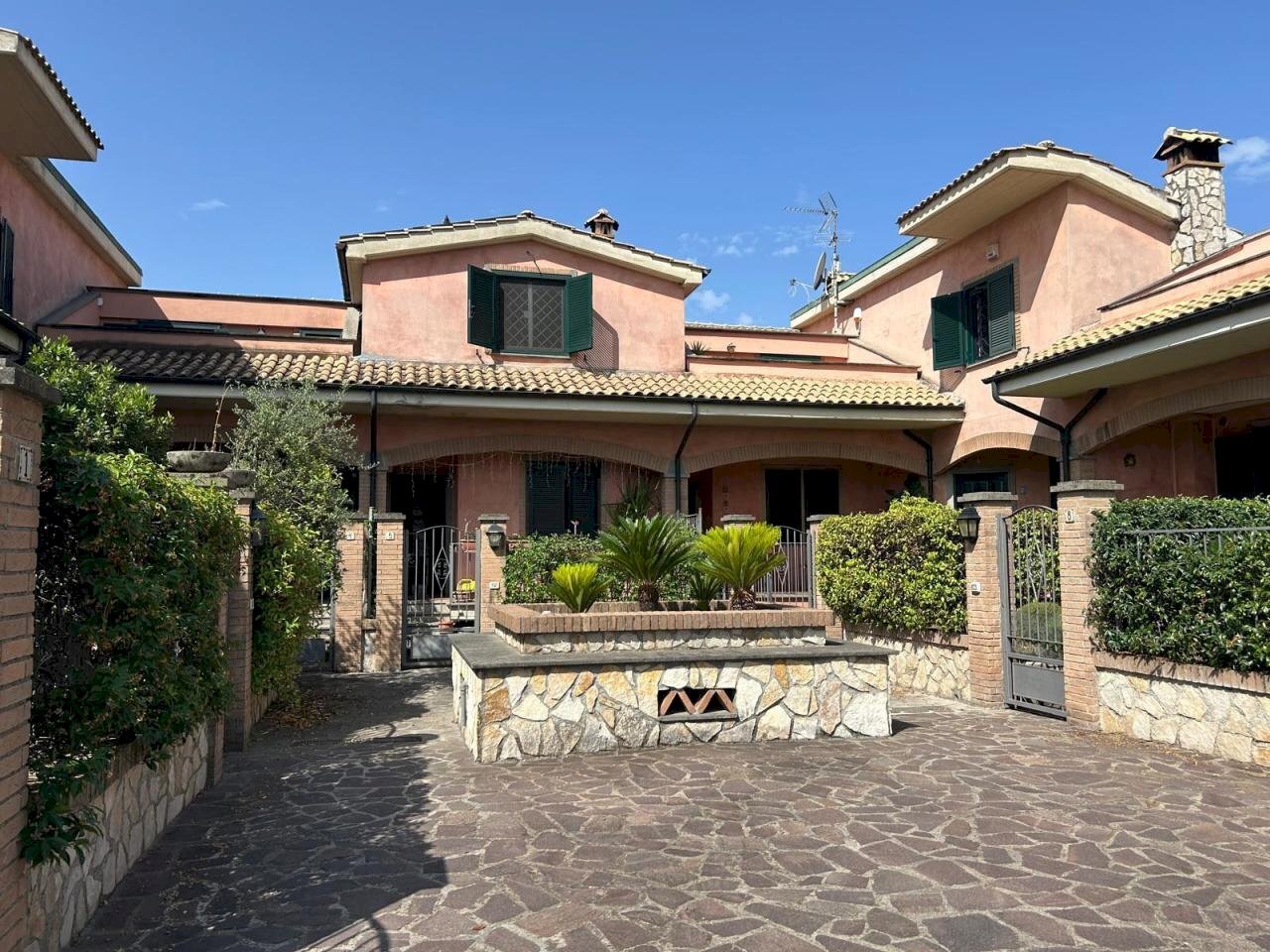 1.jpeg - Villa Via Casal Bianco 430, Guidonia Montecelio - foto 1