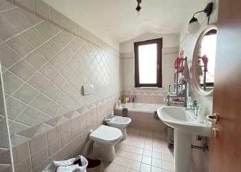 21.jpg - Trilocale Via Giovanni Bovio 2b, Guidonia Montecelio - foto 21