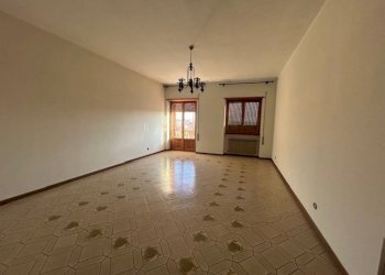 8.jpg - Appartamento Via Enrico Tazzoli, Guidonia Montecelio - foto 9