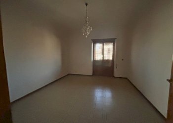 9.jpg - Appartamento Via Enrico Tazzoli, Guidonia Montecelio - foto 10