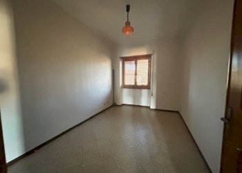 10.jpg - Appartamento Via Enrico Tazzoli, Guidonia Montecelio - foto 11