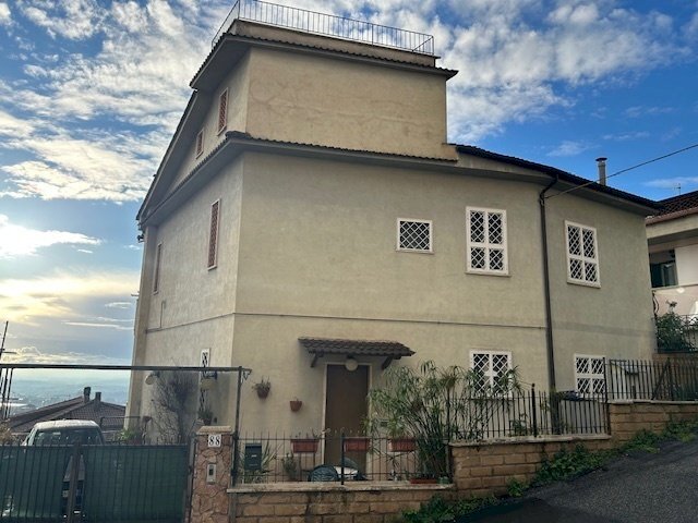 1.jpg - Villa Via delle Ringhiere 88, Guidonia Montecelio - photo 2