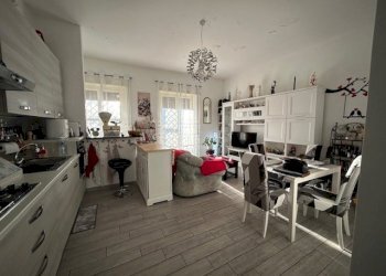 28.jpg - Villa Via delle Ringhiere 88, Guidonia Montecelio - foto 24