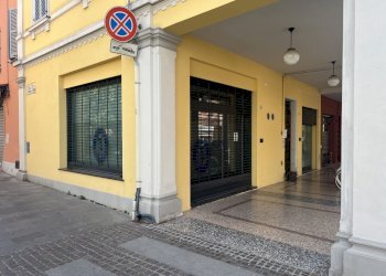 IMG_5592.JPG - Commercial Premises Via Giacomo Matteotti 168, Crevalcore - photo 1