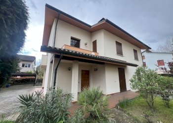 IMG_1704.JPG - Villa Via Alessandro Volta 54, Crevalcore - foto 1