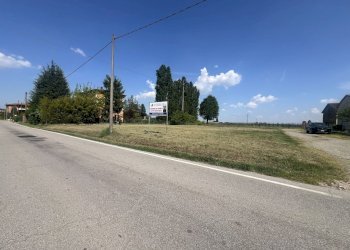 IMG_2996.JPG - Terreno edificabile Via per Riolo 46, Castelfranco Emilia - foto 3