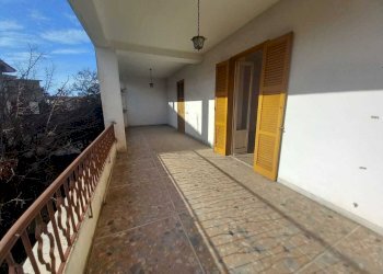 9.jpeg - Quadrilocale via Aurelio Saffi, Guidonia Montecelio - foto 1