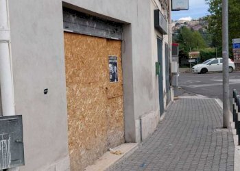 WhatsApp Image 2025-09-22 at 12.35.49 (1).jpeg - Locale Commerciale Via Nazionale Tiburtina 62, Tivoli - foto 2