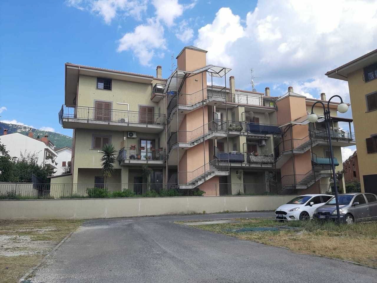 1.jpg - Three-room apartment Via delle Peschie, San Polo dei Cavalieri - photo 1