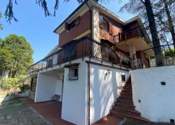 WhatsApp Image 2025-06-21 at 11.46.37 (8).jpeg - Villa via delle Azalee, San Polo dei Cavalieri - foto 30