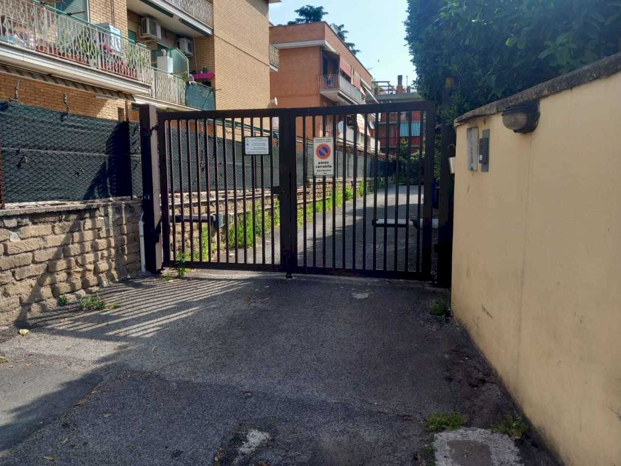 WhatsApp Image 2025-06-05 at 09.31.18.jpeg - Box VIA DELLA SERENA, Tivoli - foto 1