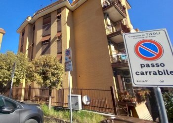 WhatsApp Image 2025-03-03 at 10.03.07 (1).jpeg - Box Via Tiburto, Tivoli - foto 1