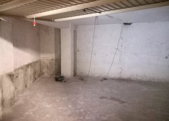 WhatsApp Image 2025-03-03 at 09.41.54.jpeg - Box Via Tiburto, Tivoli - foto 3