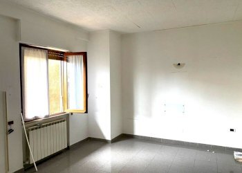 30374.jpg - Office VIALE TRIESTE, Tivoli - photo 5
