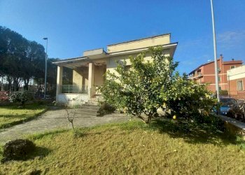 WhatsApp Image 2025-02-11 at 10.25.42 (1).jpeg - Villa Via Maremmana Inferiore 225, Guidonia Montecelio - foto 3