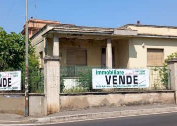 WhatsApp Image 2025-06-13 at 11.01.15 (1).jpeg - Villa Via Maremmana Inferiore 225, Guidonia Montecelio - foto 12