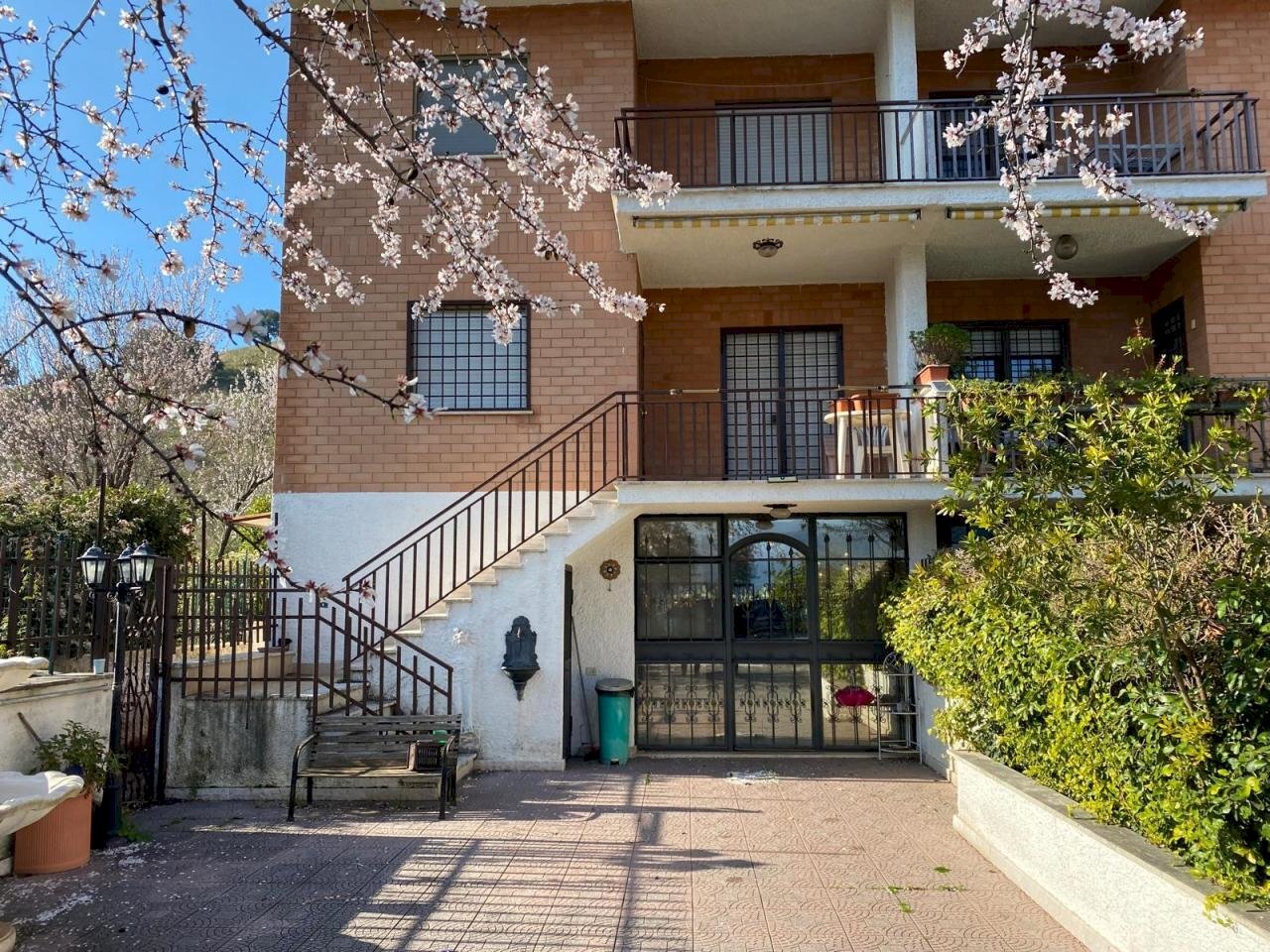 1.jpeg - Villa a Schiera via Monti Lucretili, Tivoli - foto 1