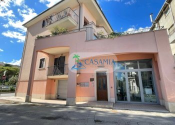 Abitazione uso ufficio San Benedetto Del Tronto Ag - Ufficio Via Luciano Manara, San Benedetto del Tronto - foto 3