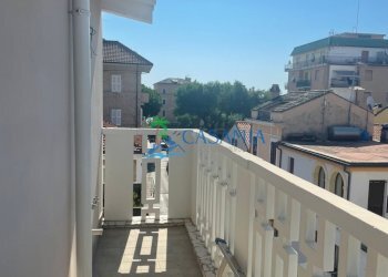 ATTICO classe A3 centro Grottammare Agenzia immobi - Villa Trifamiliare Grottammare - foto 3