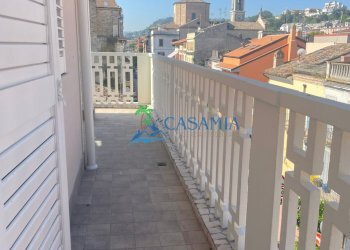 ATTICO classe A3 centro Grottammare Agenzia immobi - Villa Trifamiliare Grottammare - foto 4