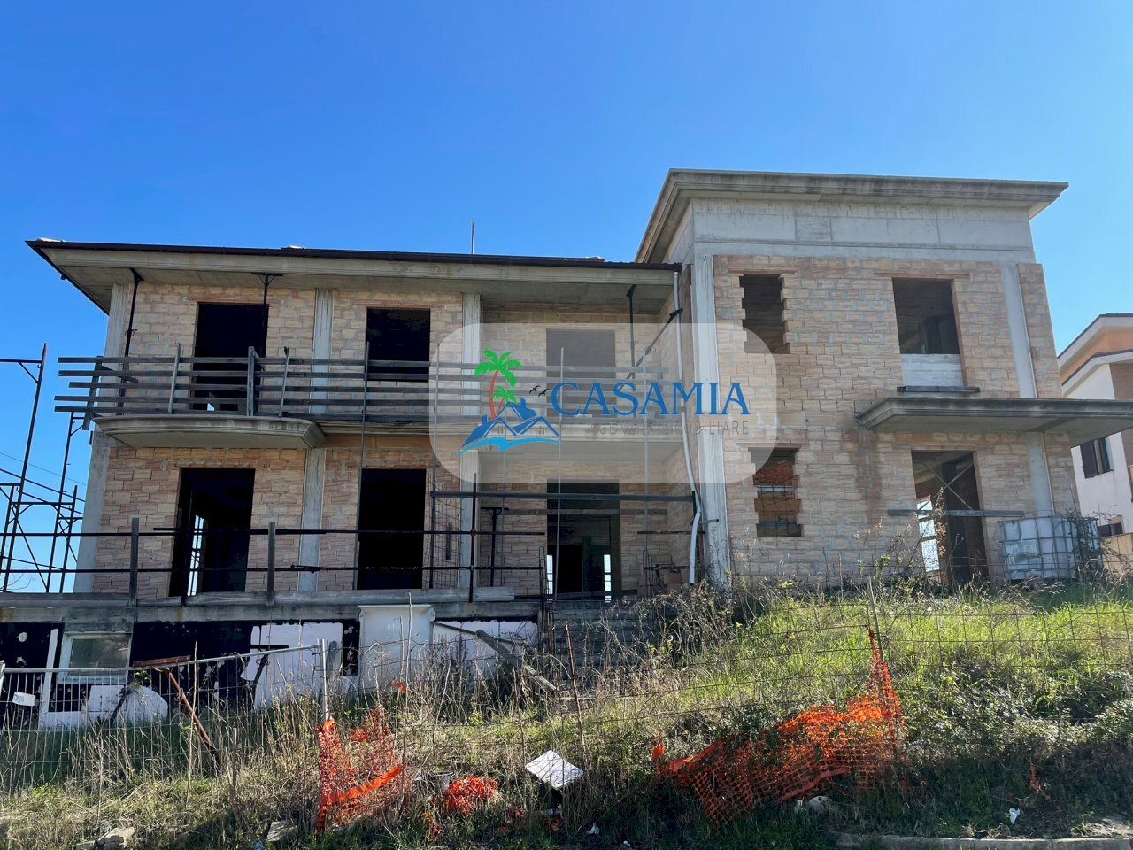 Palazzina al grezzo Massignano Agenzia immobiliare - Independent house Contrada Marezi 13, Massignano - photo 1