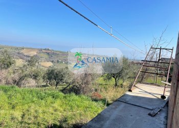 Palazzina al grezzo Massignano Agenzia immobiliare - Independent house Contrada Marezi 13, Massignano - photo 6