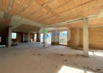 Palazzina al grezzo Massignano Agenzia immobiliare - Independent house Contrada Marezi 13, Massignano - photo 13