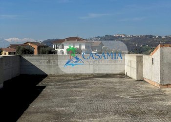 Palazzina al grezzo Massignano Agenzia immobiliare - Independent house Contrada Marezi 13, Massignano - photo 21