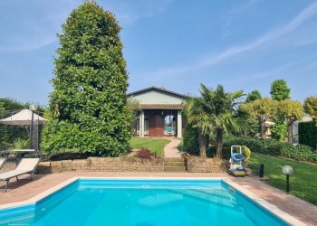 20250610_172346.jpg - Villa via Gramsci 5, Comezzano-Cizzago - foto 3