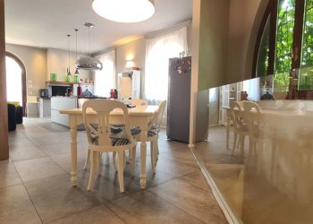 20250610_170059.jpg - Villa via Gramsci 5, Comezzano-Cizzago - foto 14