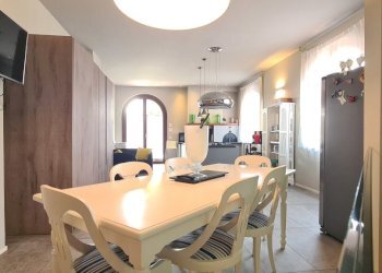 20250610_170114.jpg - Villa via Gramsci 5, Comezzano-Cizzago - foto 15