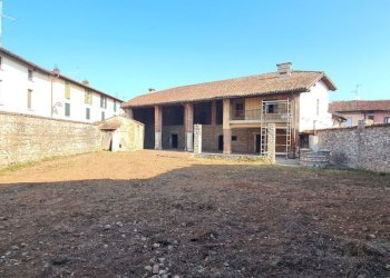 20250404_095326.jpg - Casale Via Santissima 27, Borgosatollo - photo 1