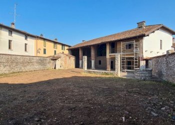 20250404_095357.jpg - Casale Via Santissima 27, Borgosatollo - photo 8