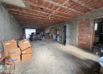 BOX.jpeg - Villa Via Papa Giovanni XXIII 36, Capriate San Gervasio - foto 25