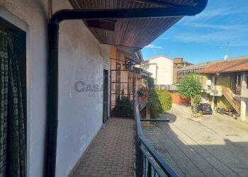 WhatsApp Image 2025-09-03 at 10.17.02 (1).jpeg - Portion of a house Via Gaetano Donizetti 19, Bonate Sotto - photo 4