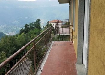 WhatsApp Image 2025-07-17 at 09.42.42.jpeg - Quadrilocale Via Marche 2, Corna Imagna - foto 1