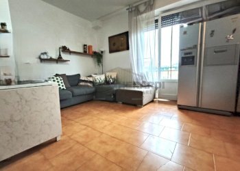 ZONA DIVANO.jpeg - Trilocale Via Albenza, Ponte San Pietro - foto 3