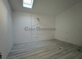 WhatsApp Image 2025-10-24 at 16.31.33.jpeg - Trilocale Via Vittorio Emanuele II, Ponte San Pietro - foto 11