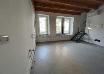 WhatsApp Image 2025-10-24 at 16.31.37 (1).jpeg - Trilocale Via Vittorio Emanuele II, Ponte San Pietro - foto 13