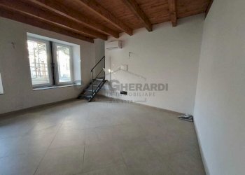 WhatsApp Image 2025-10-24 at 16.31.37.jpeg - Trilocale Via Vittorio Emanuele II, Ponte San Pietro - foto 15